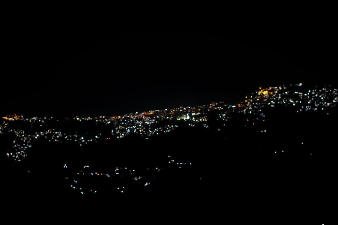 Hosanna Homestay Darjeeling  Buitenkant foto