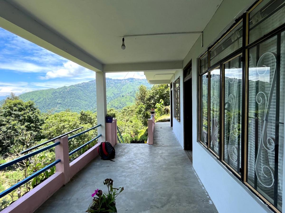 Hosanna Homestay Darjeeling  Buitenkant foto