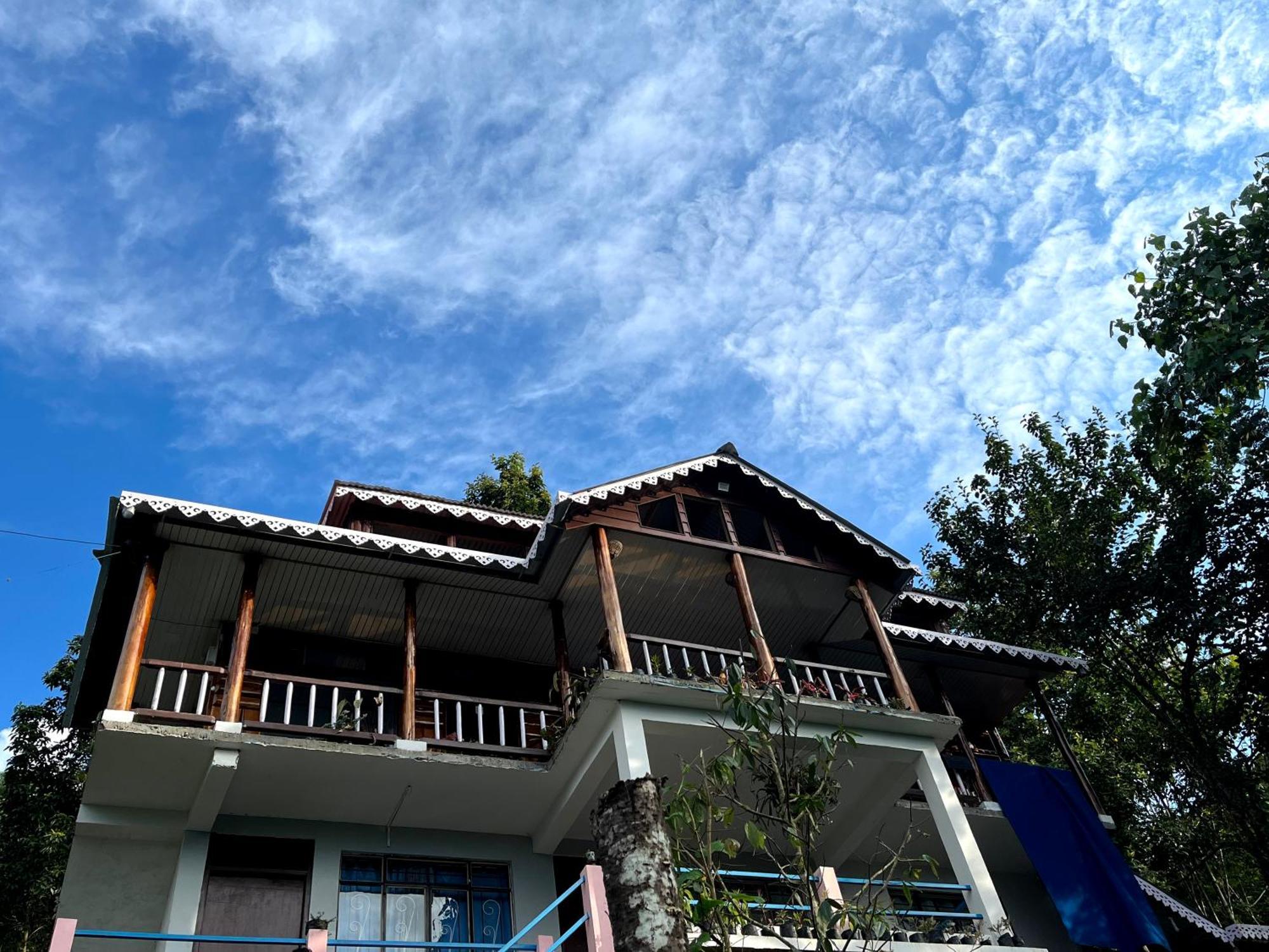 Hosanna Homestay Darjeeling  Buitenkant foto