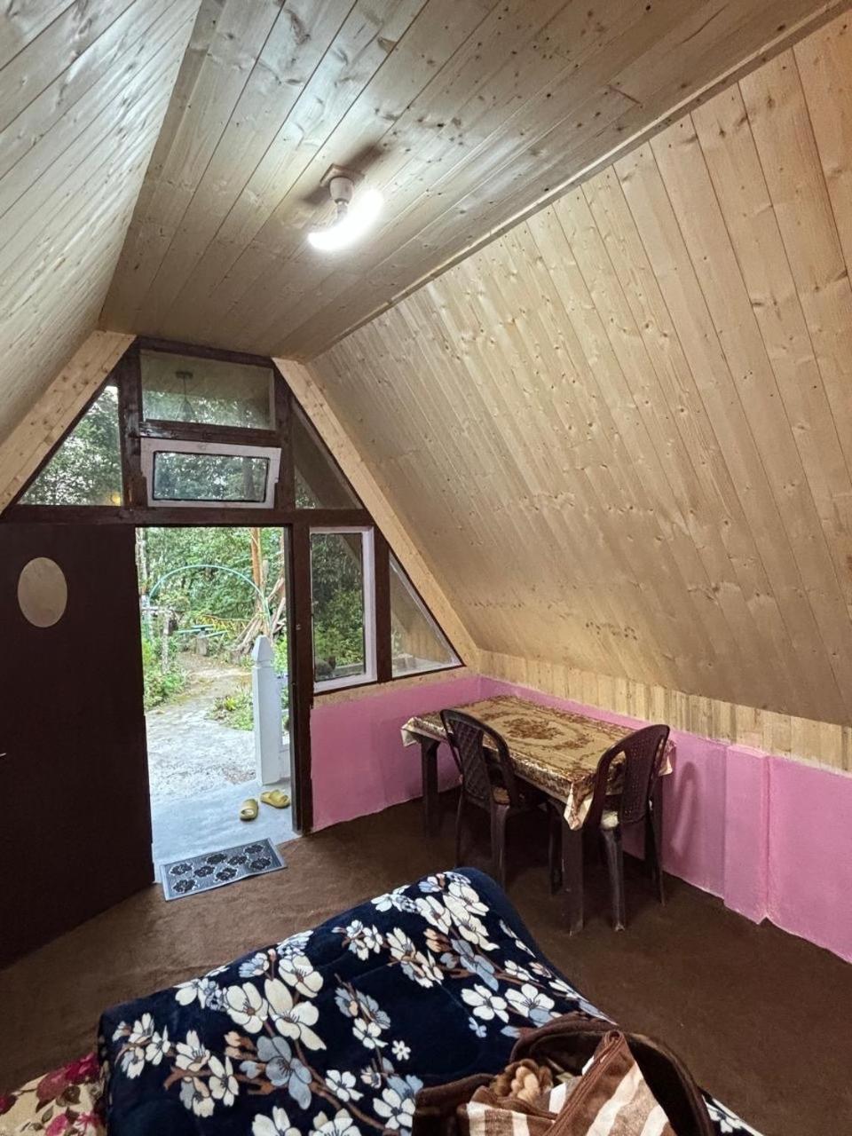 Hosanna Homestay Darjeeling  Buitenkant foto