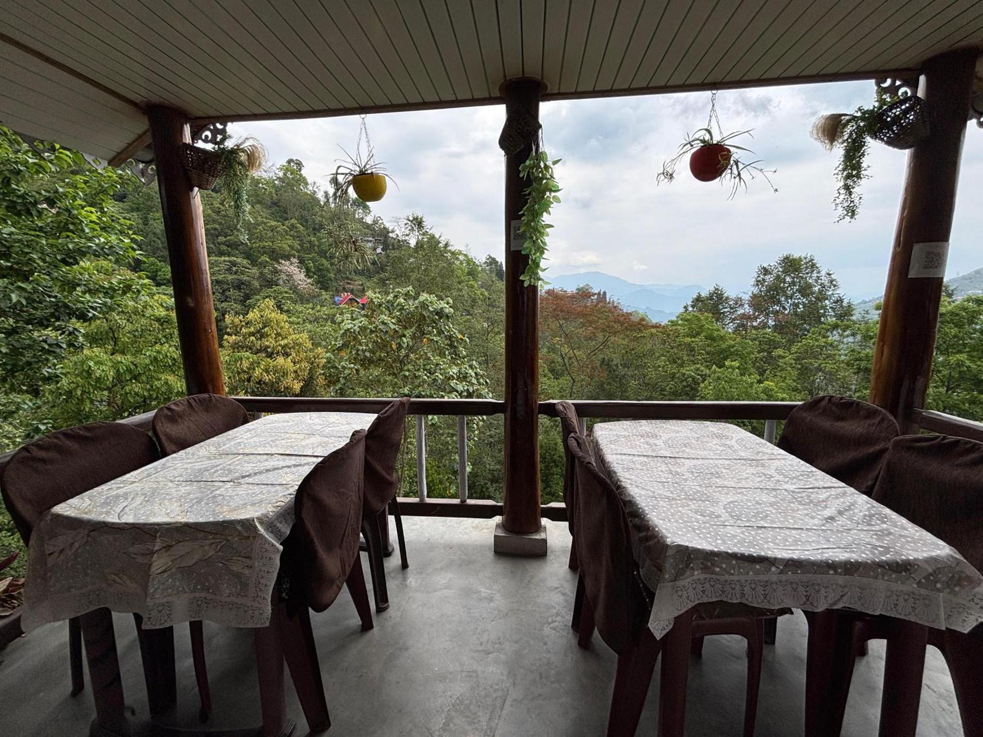 Hosanna Homestay Darjeeling  Buitenkant foto