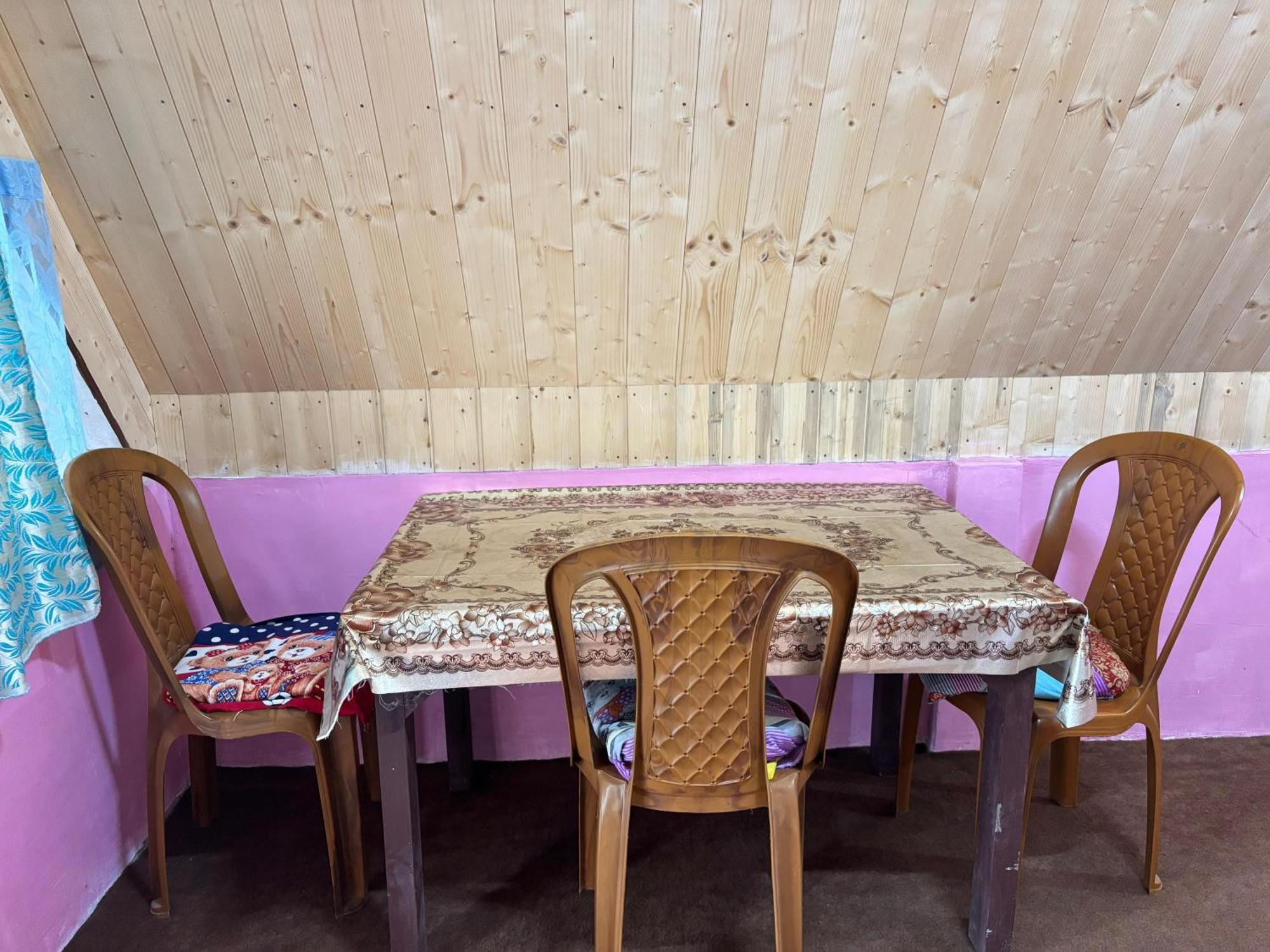 Hosanna Homestay Darjeeling  Buitenkant foto